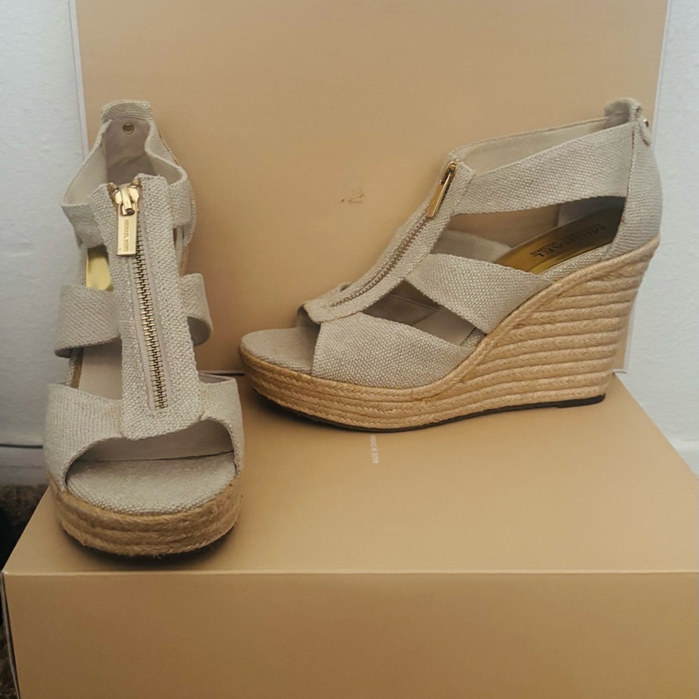Michael Kors Cream Wedge Sandals with Geometric Cutouts